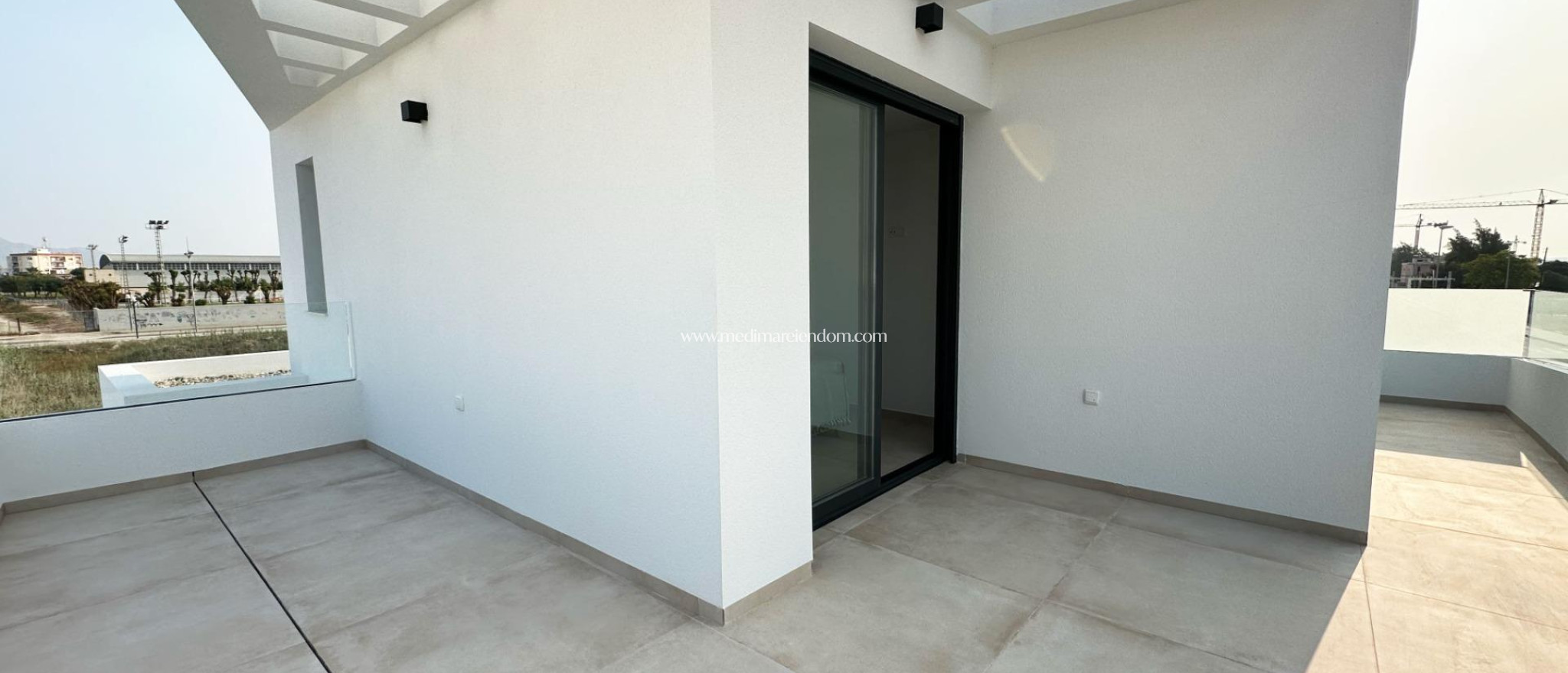 Obra Nueva - Villa - Dolores - polideportivo