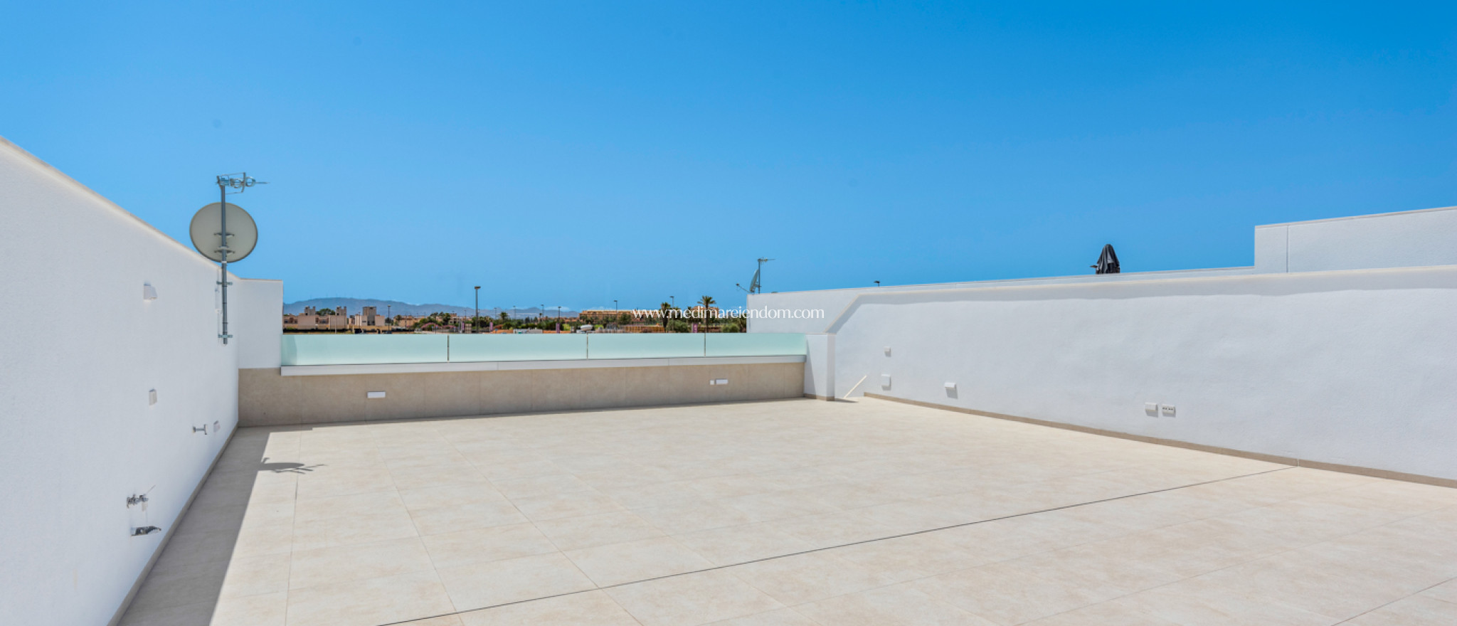 Obra Nueva - Villa - Los Alcazares
