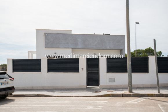Obra Nueva - Villa - Pinar de Campoverde