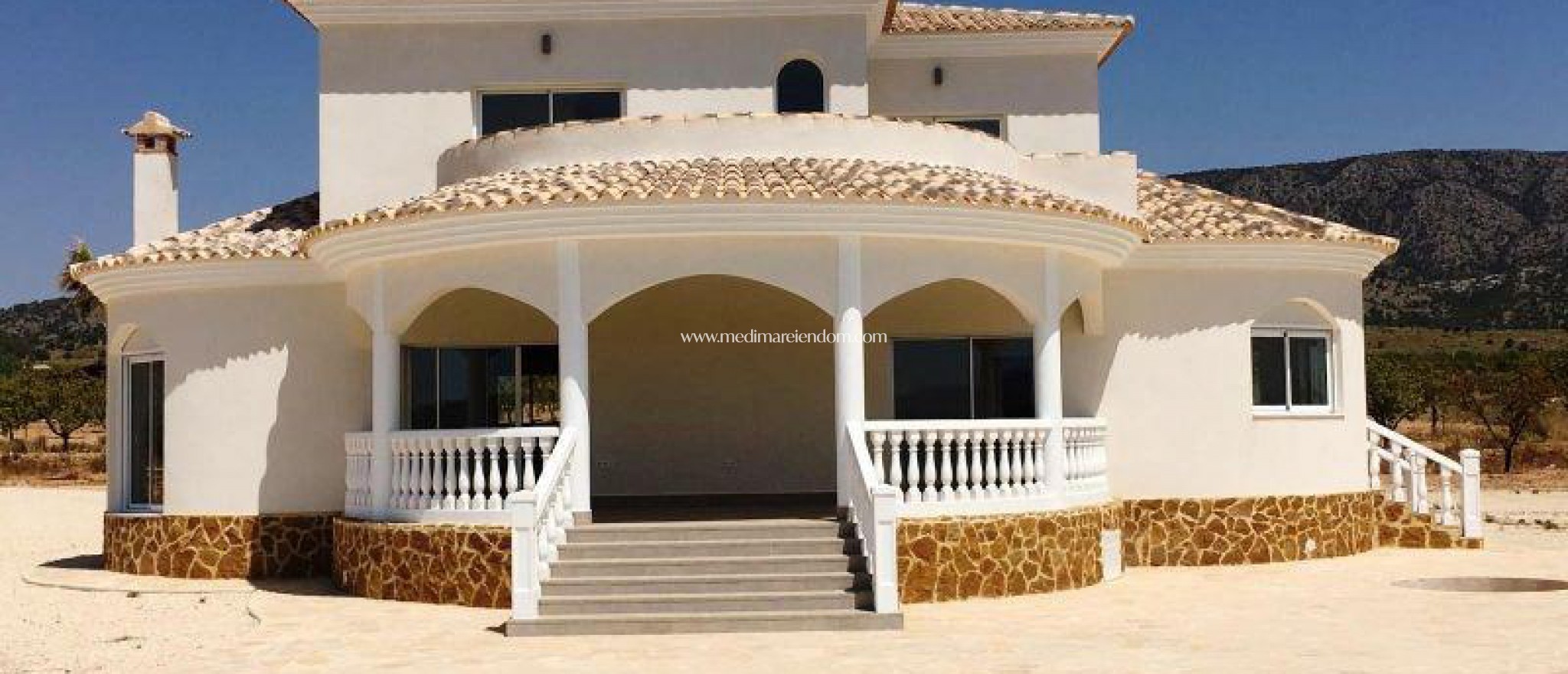 Obra Nueva - Villa - Pinoso - Centro