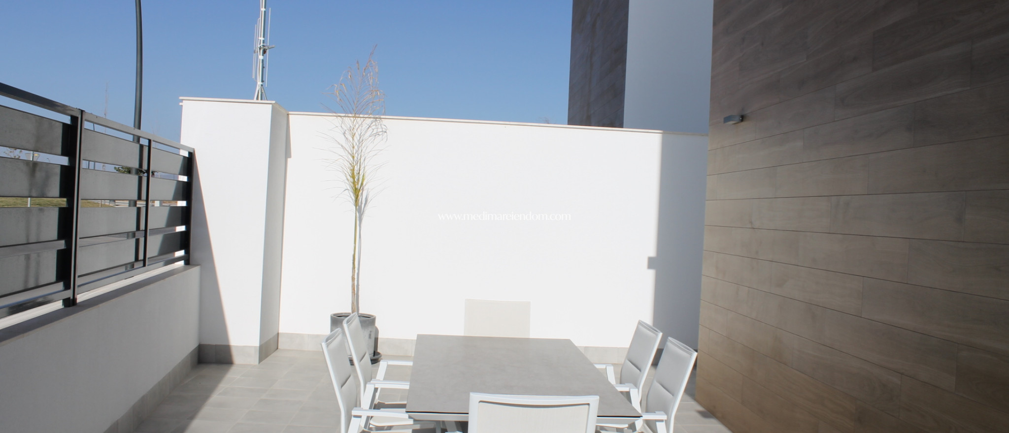 Obra Nueva - Villa - Roldán