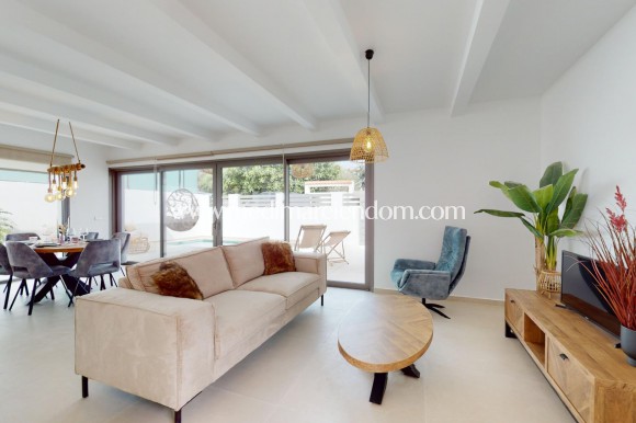 Obra Nueva - Villa - San Miguel de Salinas - Blue Lagoon