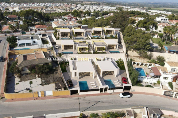 Obra Nueva - Villa - Torrevieja - Los Balcones