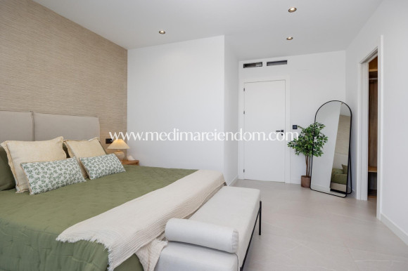 Obra Nueva - Villa - Torrevieja - Sector 25