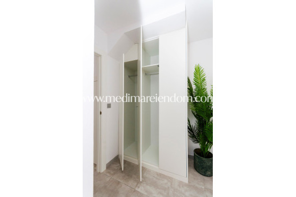 Obra Nueva - Villa - Torrevieja
