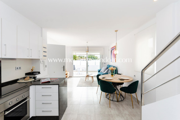 Obra Nueva - Villa - Torrevieja