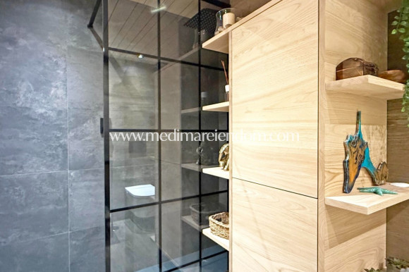Odsprzedaż - Apartament - Cabo de Palos