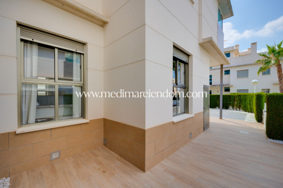 Odsprzedaż - Apartament - Ciudad Quesada