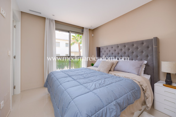 Odsprzedaż - Apartament - Ciudad Quesada