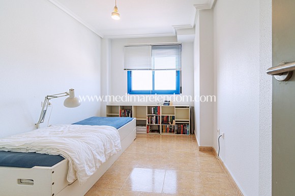 Odsprzedaż - Apartament - Guardamar del Segura - Guardamar Del Segura