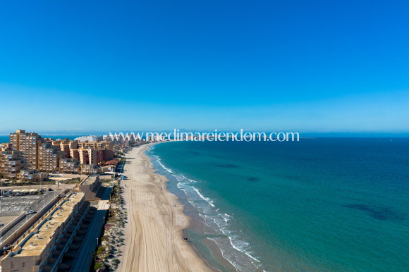 Odsprzedaż - Apartament - La Manga del Mar Menor - La Manga Del Mar Menor