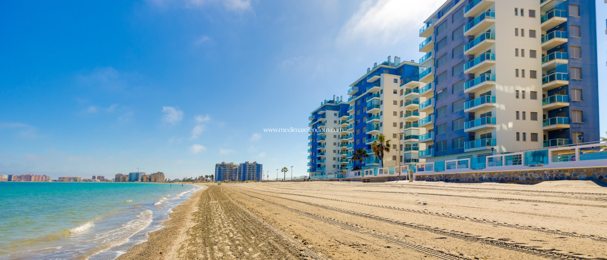 Odsprzedaż - Apartament - La Manga del Mar Menor - La Manga Del Mar Menor
