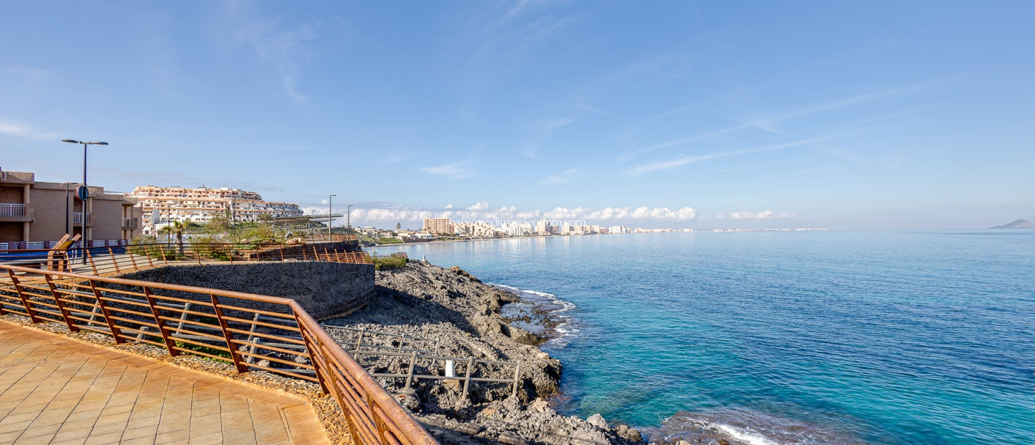Odsprzedaż - Apartament - La Manga del Mar Menor - La Manga Del Mar Menor