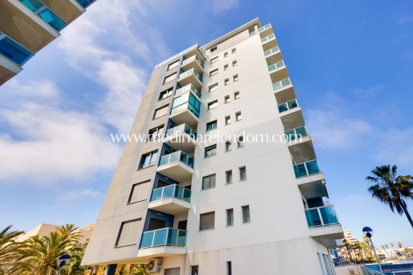 Odsprzedaż - Apartament - La Manga del Mar Menor - La Manga