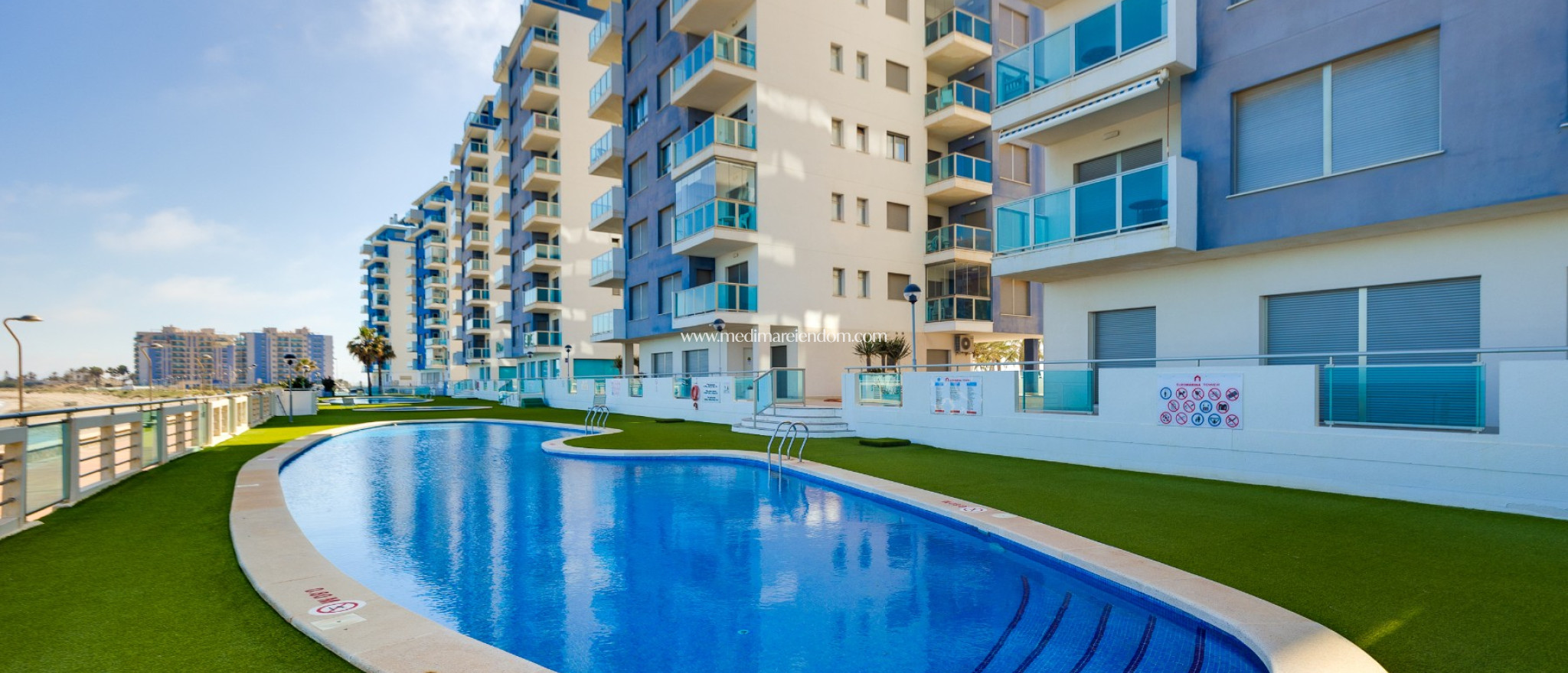 Odsprzedaż - Apartament - La Manga del Mar Menor - La Manga