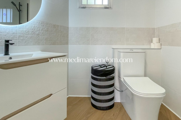 Odsprzedaż - Apartament - Orihuela Costa - Cabo Roig