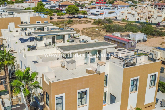 Odsprzedaż - Apartament - Orihuela Costa - La Zenia