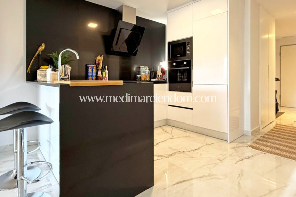 Odsprzedaż - Apartament - Orihuela Costa - Los Altos