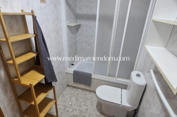Odsprzedaż - Apartament - Orihuela Costa - Playa Flamenca