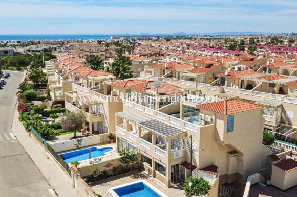 Odsprzedaż - Apartament - Orihuela Costa - Playa Flamenca