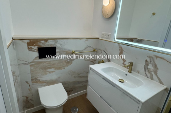 Odsprzedaż - Apartament - Orihuela Costa - Punta Prima