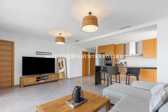 Odsprzedaż - Apartament - Orihuela Costa - Villamartín-Las Filipinas