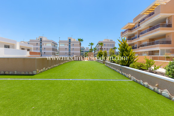 Odsprzedaż - Apartament - Orihuela Costa - Villamartín-Las Filipinas