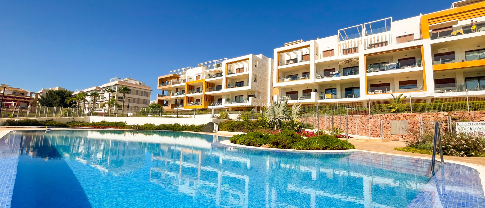 Odsprzedaż - Apartament - Orihuela Costa - Villamartín-Las Filipinas