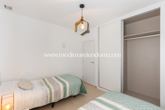 Odsprzedaż - Apartament - Orihuela Costa - Villamartín-Las Filipinas