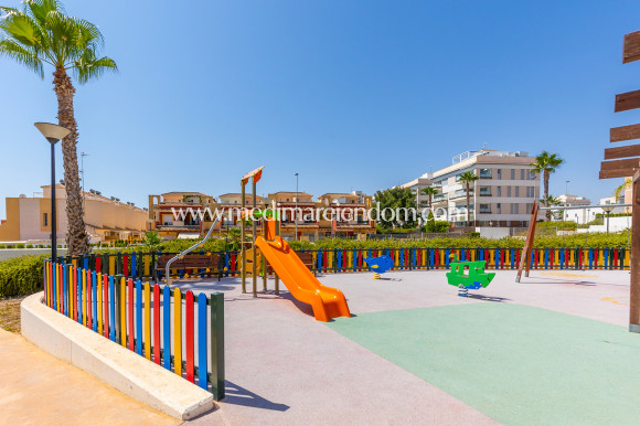 Odsprzedaż - Apartament - Orihuela Costa - Villamartín-Las Filipinas