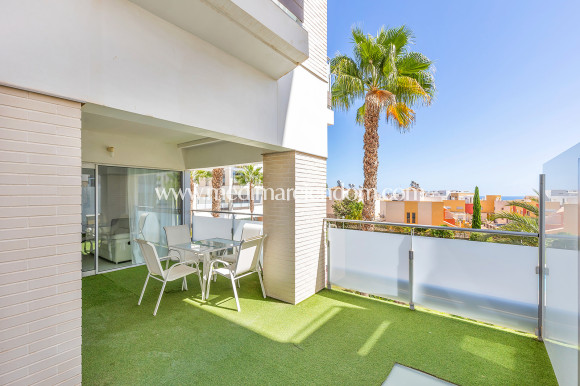 Odsprzedaż - Apartament - Orihuela Costa - Villamartín-Las Filipinas