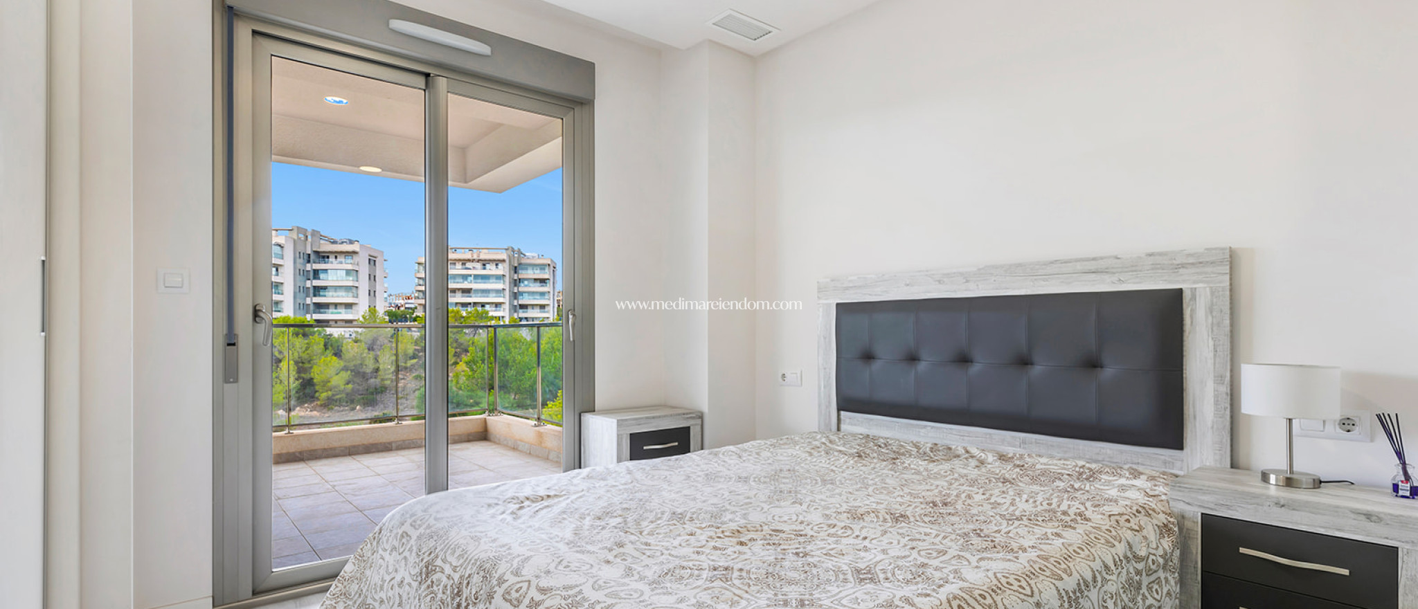 Odsprzedaż - Apartament - Orihuela Costa - Villamartín-Las Filipinas