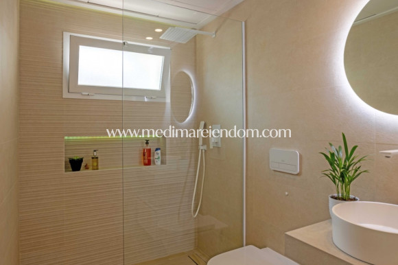 Odsprzedaż - Apartament - Orihuela Costa - Villamartín