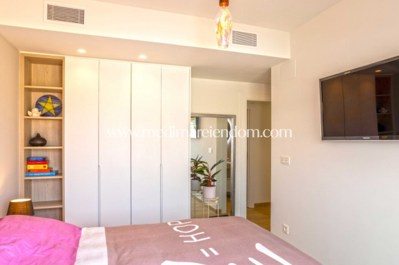 Odsprzedaż - Apartament - Orihuela Costa - Villamartín