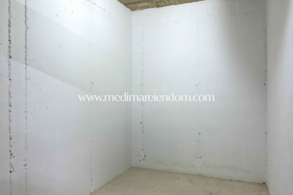 Odsprzedaż - Apartament - Orihuela Costa - Villamartín