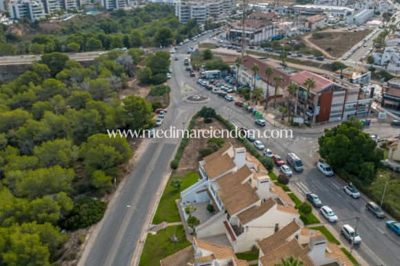 Odsprzedaż - Apartament - Orihuela Costa - Villamartín