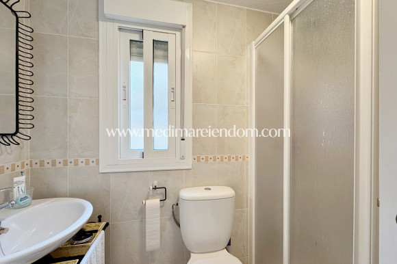 Odsprzedaż - Apartament - Orihuela - Orihuela Costa