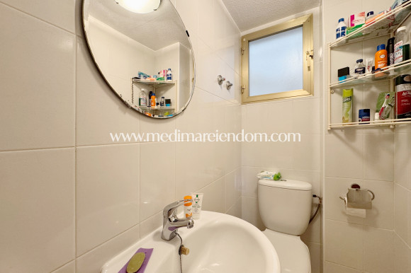 Odsprzedaż - Apartament - Orihuela - Orihuela Costa
