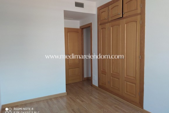 Odsprzedaż - Apartament - San Pedro del Pinatar - Centro