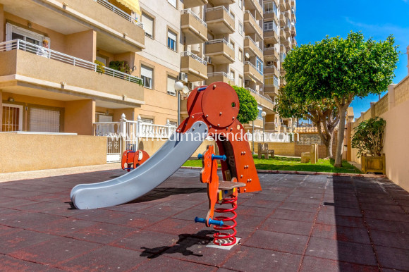 Odsprzedaż - Apartament - Torrevieja - Centro