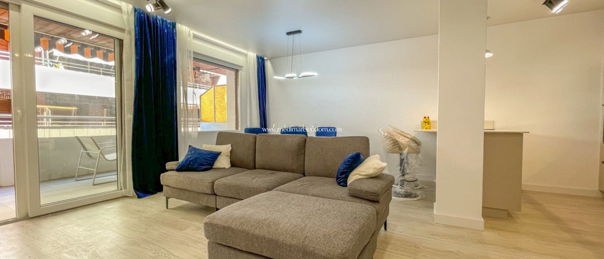 Odsprzedaż - Apartament - Torrevieja - El Acequión - Los Náufragos