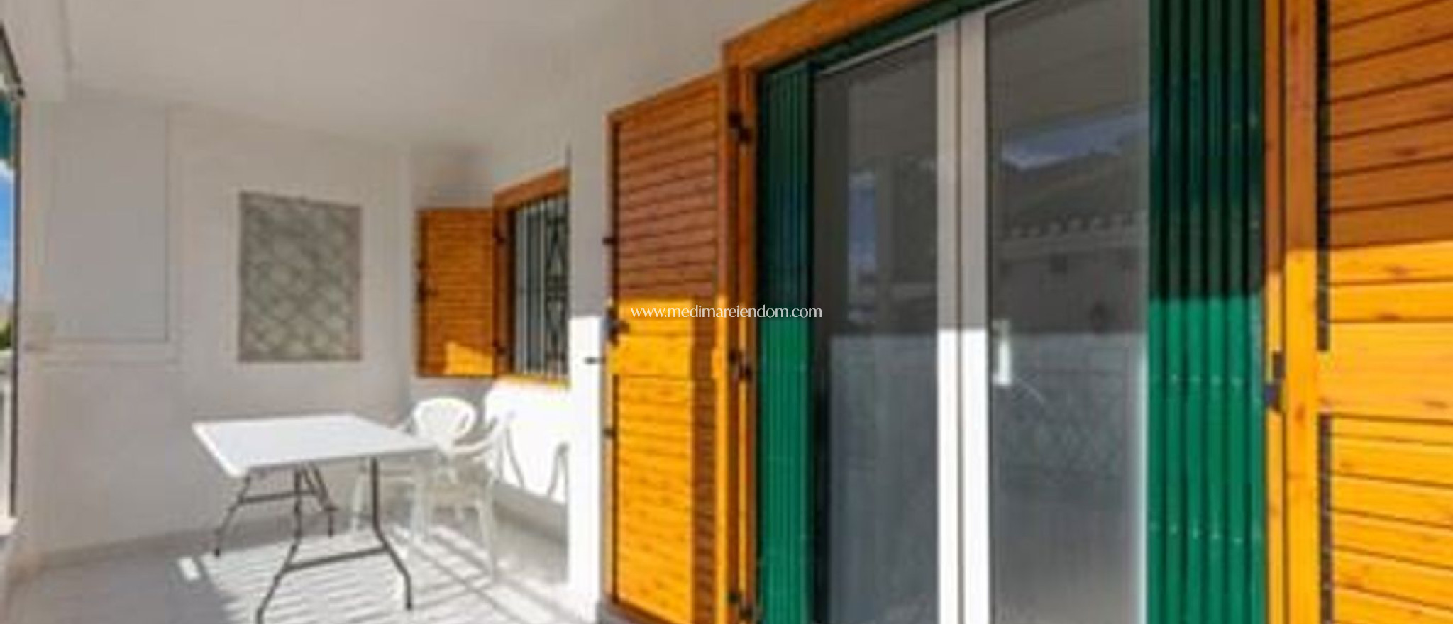 Odsprzedaż - Apartament - Torrevieja - La Mata