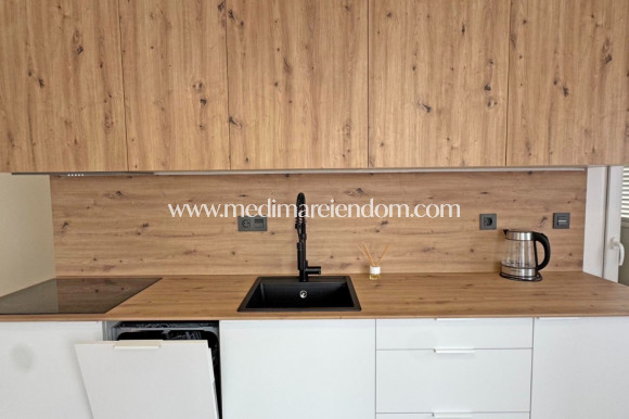 Odsprzedaż - Apartament - Torrevieja - Parque las naciones