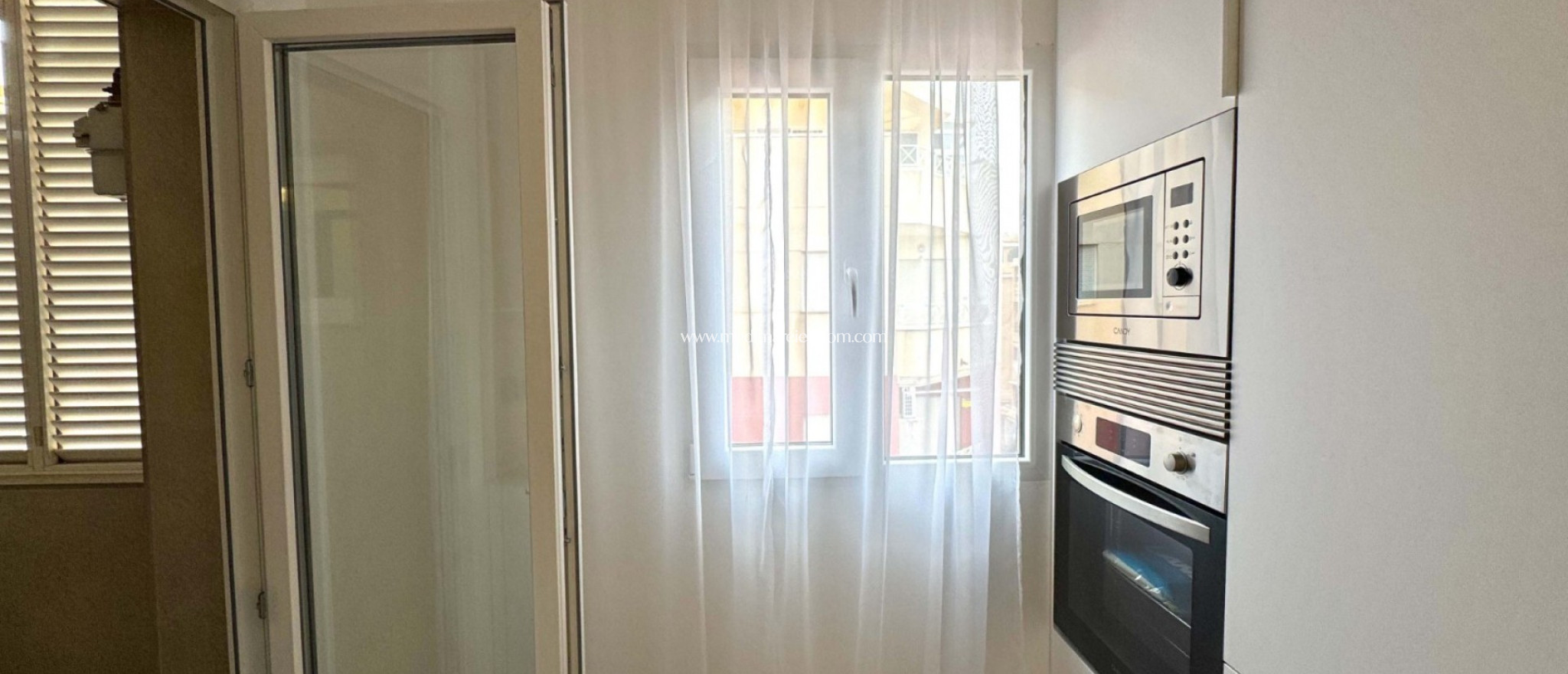 Odsprzedaż - Apartament - Torrevieja - Parque las naciones