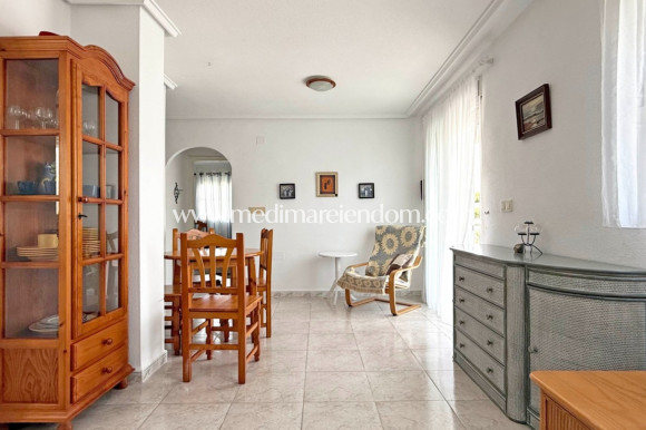 Odsprzedaż - Apartament - Torrevieja - Playa de los Locos