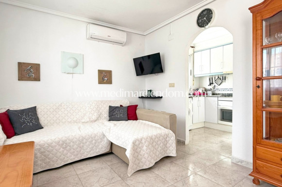 Odsprzedaż - Apartament - Torrevieja - Playa de los Locos