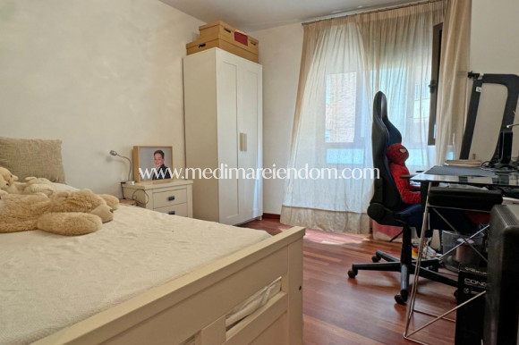 Odsprzedaż - Apartament - Torrevieja - Playa del Cura