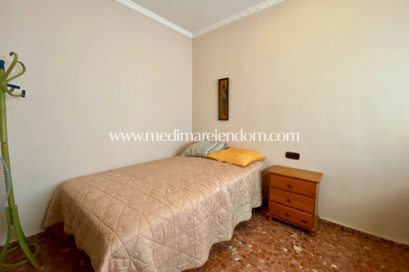 Odsprzedaż - Apartament - Torrevieja - Playa Del Cura
