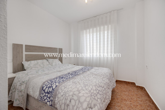Odsprzedaż - Apartament - Torrevieja - Playa Del Cura