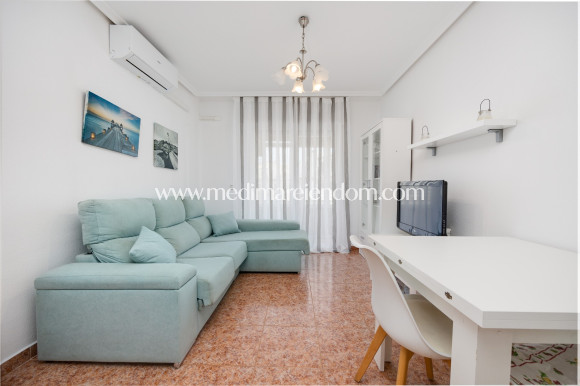Odsprzedaż - Apartament - Torrevieja - Playa Del Cura
